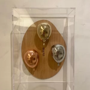 ACRÍLICO 3 BALÕES METALIZADOS